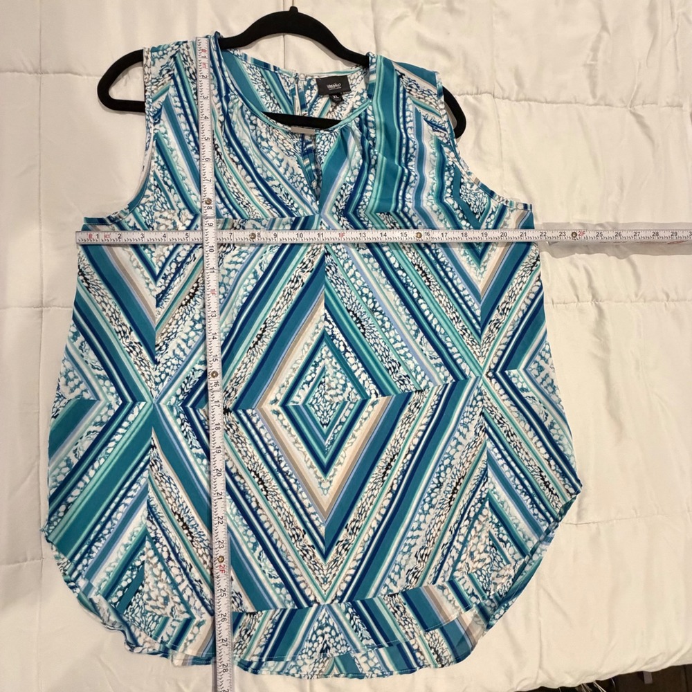 Mossimo Sleeveless Geometric Print V Neck Top Womens XL Blue White Teal Blouse - Picture 9 of 12